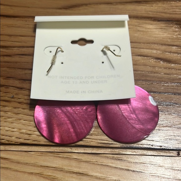 Elegant Multi-Color Earring Set - Picture 10 of 12